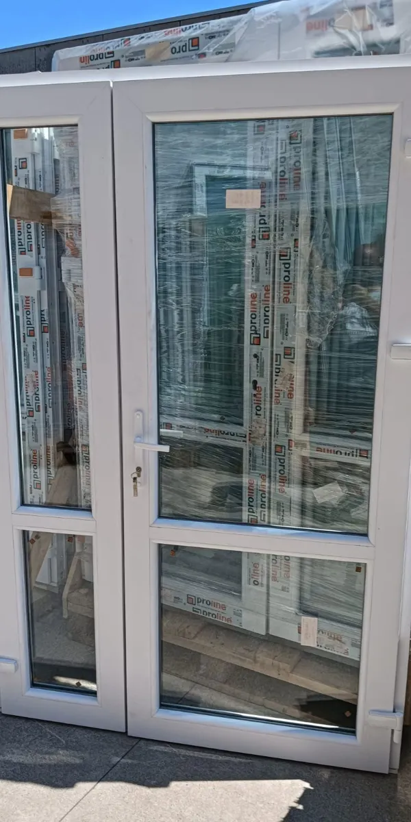 PORTONCINI PVC AD 1 E  2 ANTE, VEDI MISURE DISPONIBILI E QUANTITA'